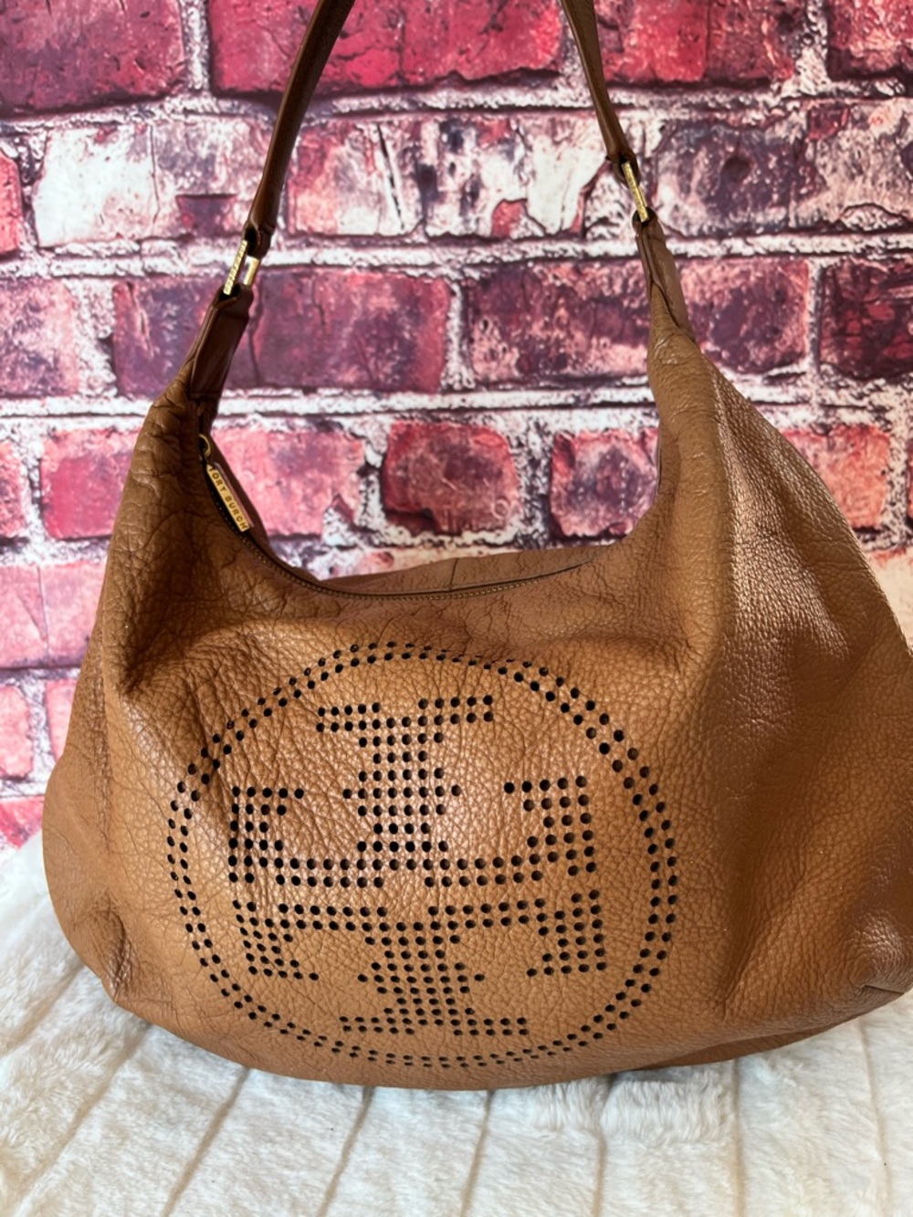 Tory Burch Kipp Perforated Logo Hobo Bag - Pebbled Tan Leather - Picture 6 of 13